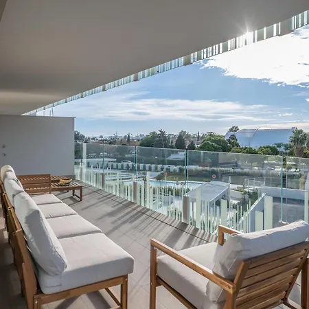 Newly Built 3 Bdrm Luxury Close To The * Μαρμπέλλα