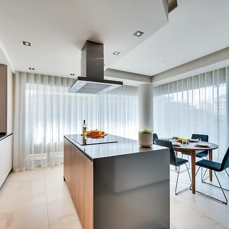 Newly Built 3 Bdrm Luxury Close To The