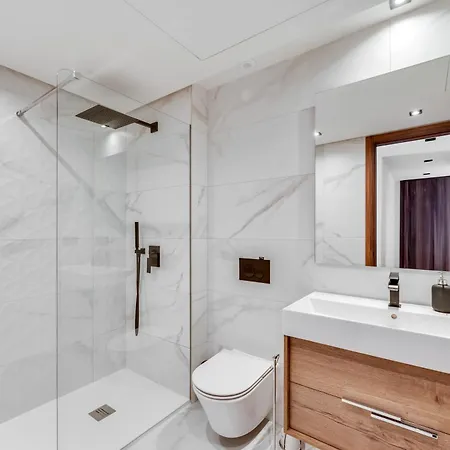 Newly Built 3 Bdrm Luxury Close To The *