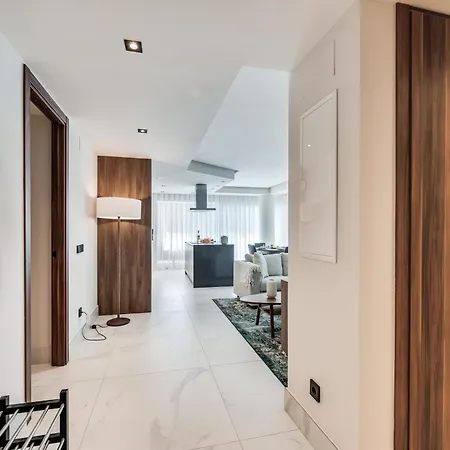 Newly Built 3 Bdrm Luxury Close To The Marbella