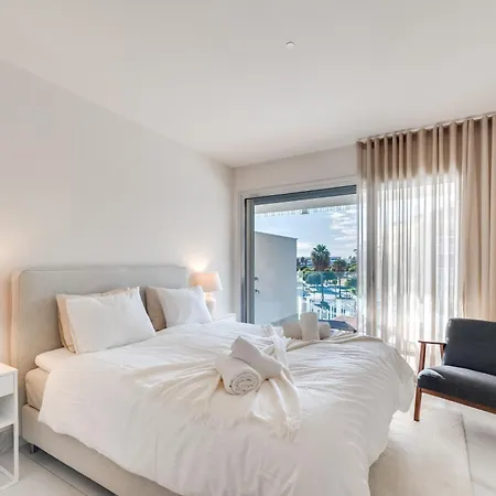 Newly Built 3 Bdrm Luxury Close To The *